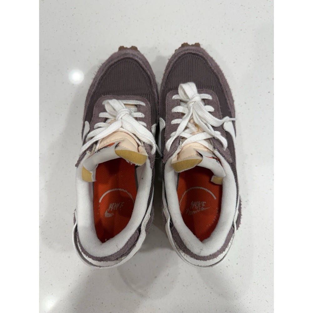 Nike Waffle Debut Vintage Women's Size 7.5 Plum Eclipse Sail Sneaker DX2931-200 - Picture 5 of 9